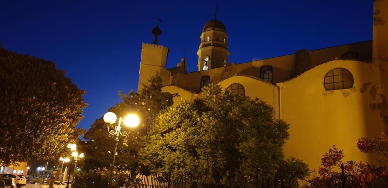 Villa Renzo E Lucia Sant Isidoro  Экстерьер фото